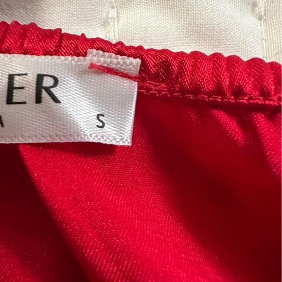 NWT Ekouaer Vibrant Red Satin Lace V-Neck Chemise Sleepwear Soft Lingerie - Picture 10 of 14